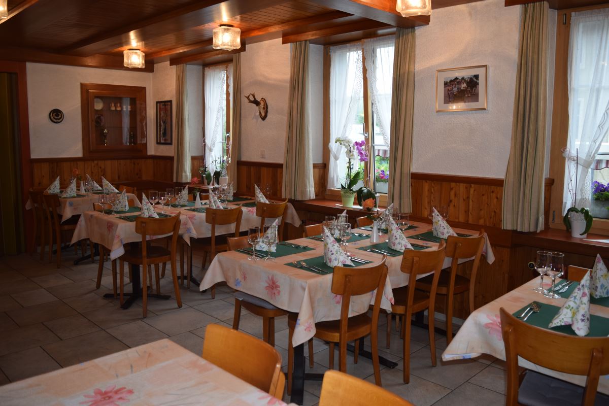 Saal Restaurant Kreuz, Restaurant Kreuz, Hauptstrasse 17, 4655 Stüsslingen, Bezirk Gösgen, Solothurn (SO), Schweiz